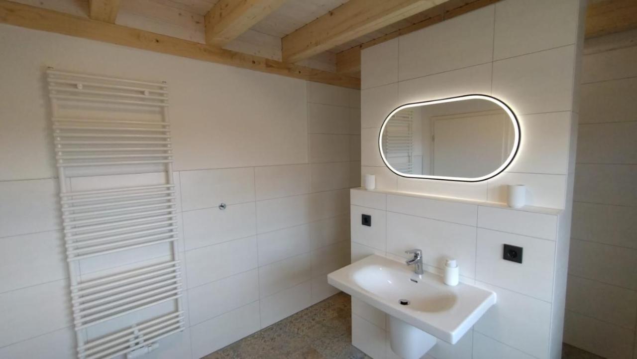 Grosszuegige Ferienwohnung Mit Weitem Ausblick Lichtenberg  Eksteriør billede